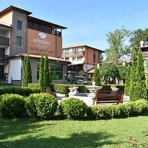 4* Курортный комплекс Arkutino Family